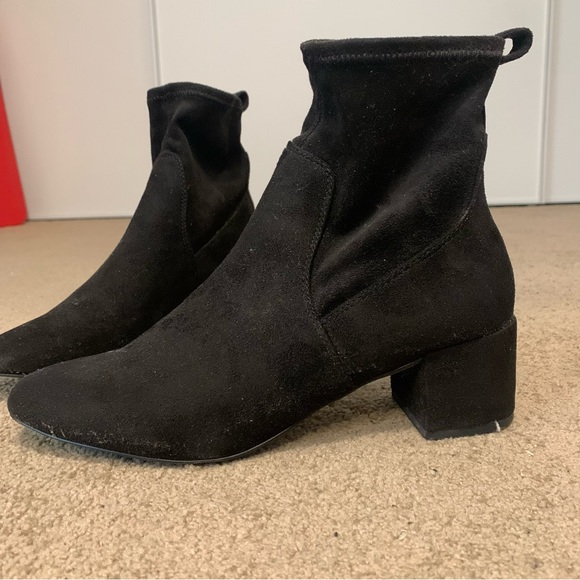 Faux suede booties - Picture 4 of 11